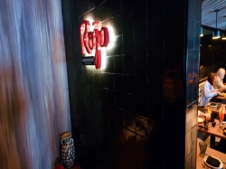 Brilliant Lady Razzle Dazzle picture