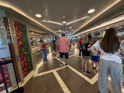 Majestic Princess World Fresh Marketplace picture Uploaded in 2025 Photo courtesy of Scott Weinfeld. Majestic Princess World Fresh Marketplace picture