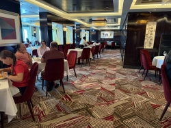 Norwegian Getaway Savor Restaurant picture