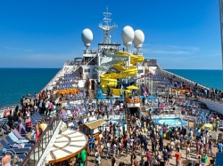 Carnival Glory Panorama Deck picture