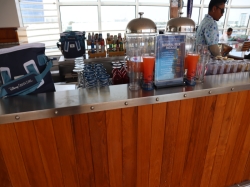 Disney Dream Quiet Cove Pool picture