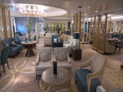 Queen Mary 2 Carinthia Lounge picture