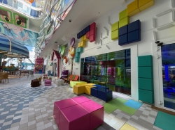 Icon of the Seas Arcade picture