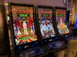 Icon of the Seas Casino Royale picture