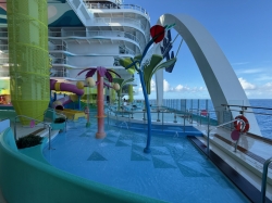 Splash Away Bay picture