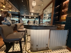 Icon of the Seas Point and Feather picture