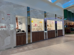 Icon of the Seas Royal Promenade picture