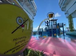 Splash Away Bay picture