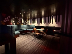 Icon of the Seas Dueling Pianos picture