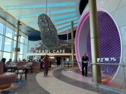 Icon of the Seas Pearl Cafe picture