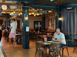 Icon of the Seas Point and Feather picture