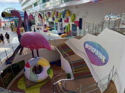 Icon of the Seas Surfside picture
