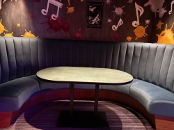 Icon of the Seas Dueling Pianos picture