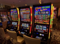 Icon of the Seas Casino Royale picture