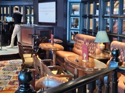 Queen Elizabeth The Golden Lion picture