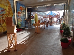Wonder of the Seas Boardwalk picture