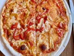 Giovannis Italian Kitchen picture