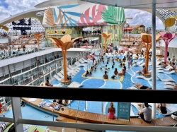 Utopia of the Seas Main Pool picture