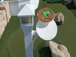 Radiance of the Seas Mini-golf picture