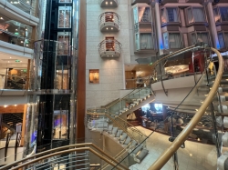 Voyager of the Seas Centrum picture