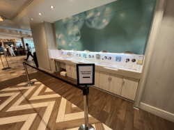 Voyager of the Seas Windjammer Cafe picture