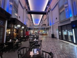 Voyager of the Seas Royal Promenade picture