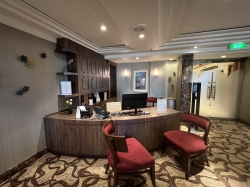 Crown Lounge picture Crown Lounge picture