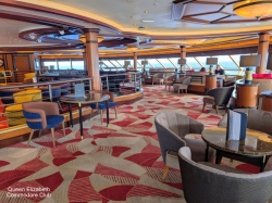 Queen Elizabeth Commodore Club picture