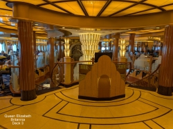 Queen Elizabeth Britannia Restaurant picture