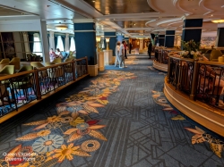 Queen Elizabeth Queens Room picture