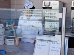 Star Princess The Promenade picture