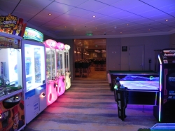 Norwegian Encore Local Bar & Grill picture