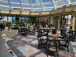 Queen Elizabeth The Garden Lounge picture