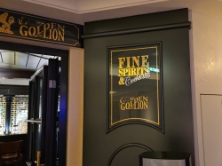 Queen Elizabeth The Golden Lion picture