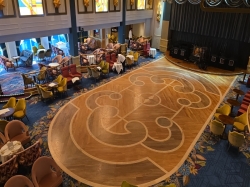 Queen Elizabeth Queens Room picture