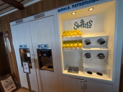 Carnival Glory Red Sail Restaurant picture