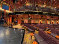 Amber Palace Main Lounge picture