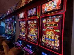 Carnival Glory Camel Club Casino picture