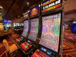 Carnival Glory Camel Club Casino picture