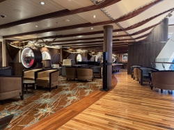 Wonder of the Seas Schooner Bar picture