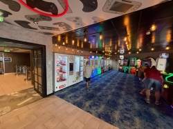 Wonder of the Seas Arcade picture