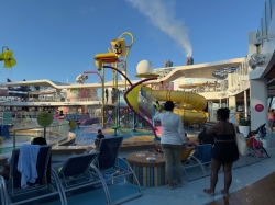 Wonder of the Seas Splashaway Bay picture