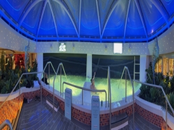 Utopia of the Seas Solarium picture