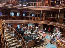 Atrium Plaza picture