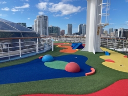 Mini Golf picture Mini Golf picture