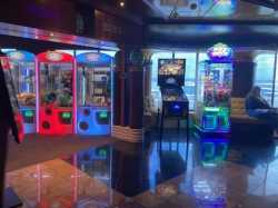 Carnival Paradise Video Arcade picture