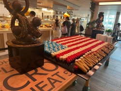 Wonder of the Seas Windjammer Marketplace picture