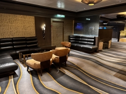 Norwegian Dawn Bliss Ultra Lounge picture
