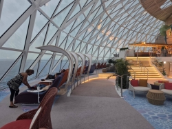 Overlook Lounge picture