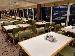 Norwegian Dawn Garden Cafe picture